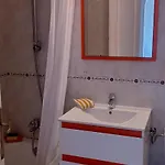 Climatise Deux Front De Et Piscine Торевьиа