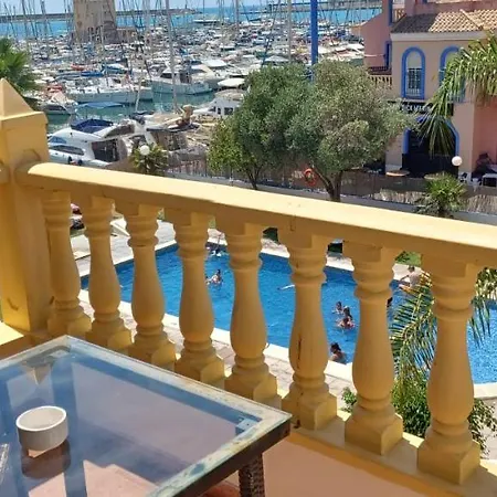 Climatise Deux Front De Et Piscine Apartamento Torrevieja
