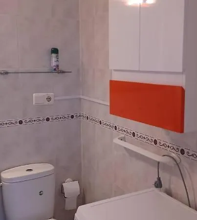 Апартаменты Climatise Deux Front De Et Piscine Торевьиа